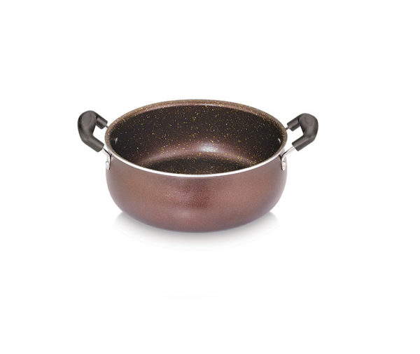 gravy pot